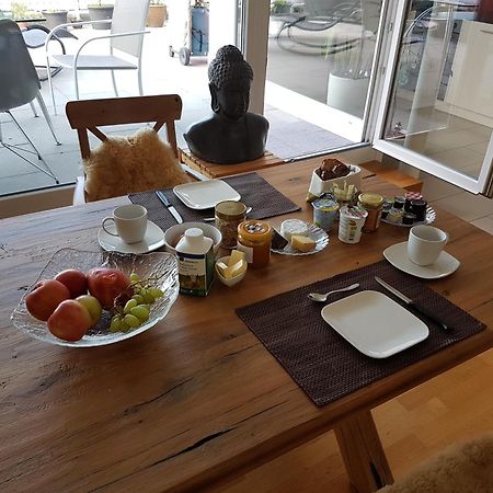 Zimmer In Penthouse-Wohnung Windisch Exteriör bild